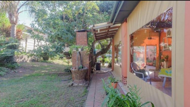 To Let 4 Bedroom Property for Rent in Sherwood KwaZulu-Natal