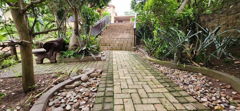 5 Bedroom Property for Sale in Escombe KwaZulu-Natal