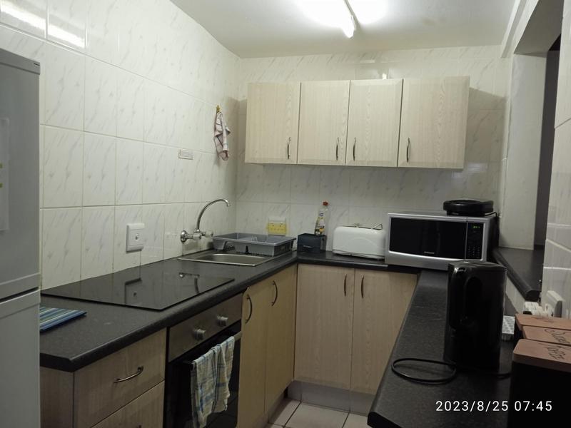 To Let 2 Bedroom Property for Rent in Uvongo KwaZulu-Natal