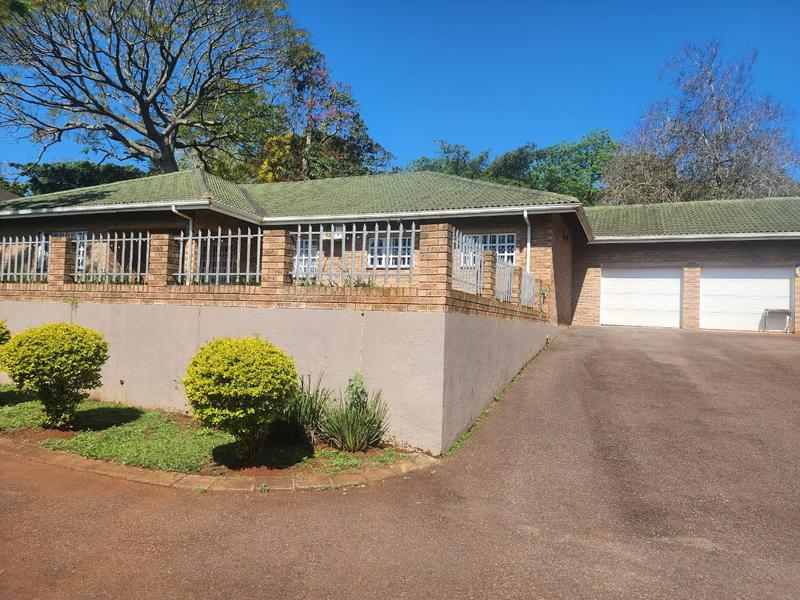 3 Bedroom Property for Sale in Kloof KwaZulu-Natal