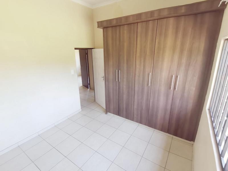 To Let 3 Bedroom Property for Rent in Reservoir Hills KwaZulu-Natal