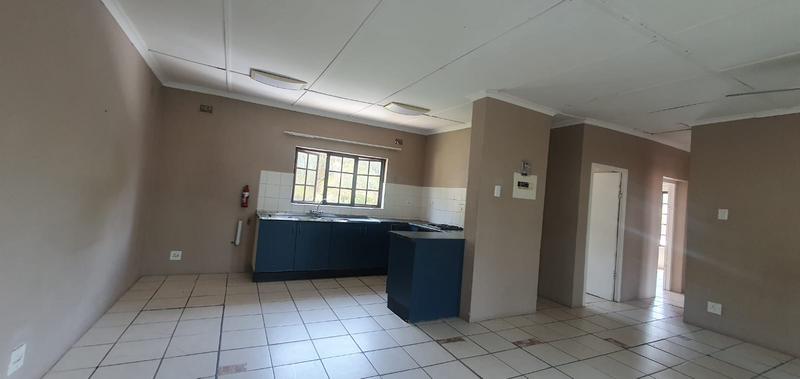 To Let 2 Bedroom Property for Rent in Umkomaas KwaZulu-Natal