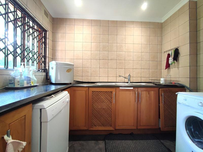 4 Bedroom Property for Sale in Montrose KwaZulu-Natal