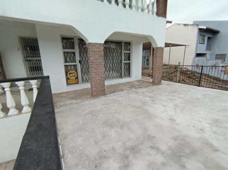 To Let 4 Bedroom Property for Rent in Havenside KwaZulu-Natal