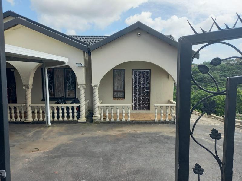 4 Bedroom Property for Sale in Silverglen KwaZulu-Natal