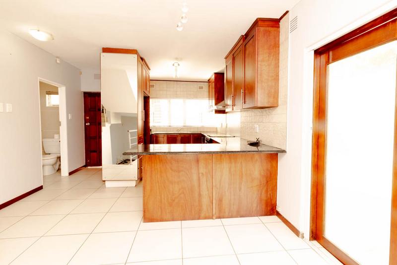 To Let 3 Bedroom Property for Rent in Umhlanga Rocks KwaZulu-Natal