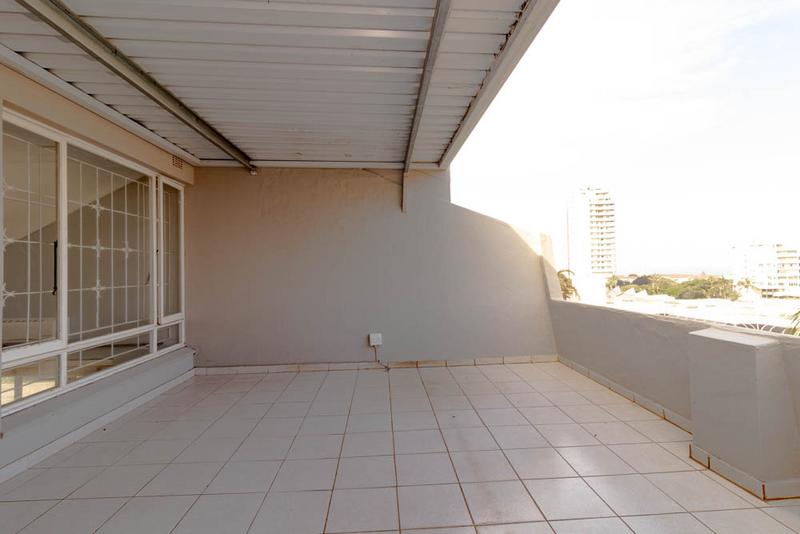 To Let 3 Bedroom Property for Rent in Umhlanga Rocks KwaZulu-Natal