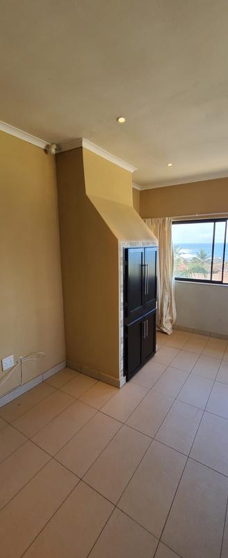 5 Bedroom Property for Sale in Margate KwaZulu-Natal