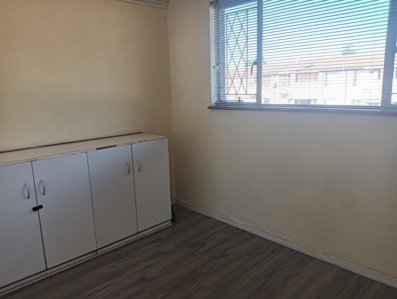 To Let 2 Bedroom Property for Rent in Pinetown KwaZulu-Natal