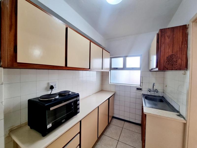 To Let 2 Bedroom Property for Rent in Essenwood KwaZulu-Natal