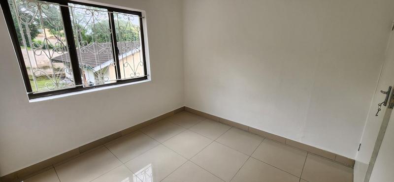 To Let 2 Bedroom Property for Rent in Umhlatuzana KwaZulu-Natal