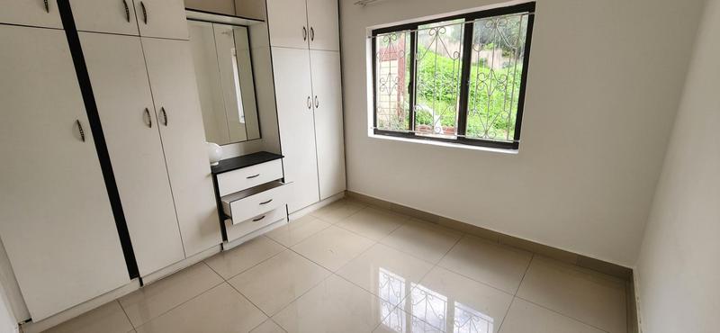 To Let 2 Bedroom Property for Rent in Umhlatuzana KwaZulu-Natal