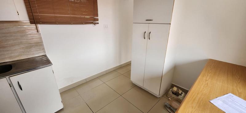 To Let 2 Bedroom Property for Rent in Umhlatuzana KwaZulu-Natal