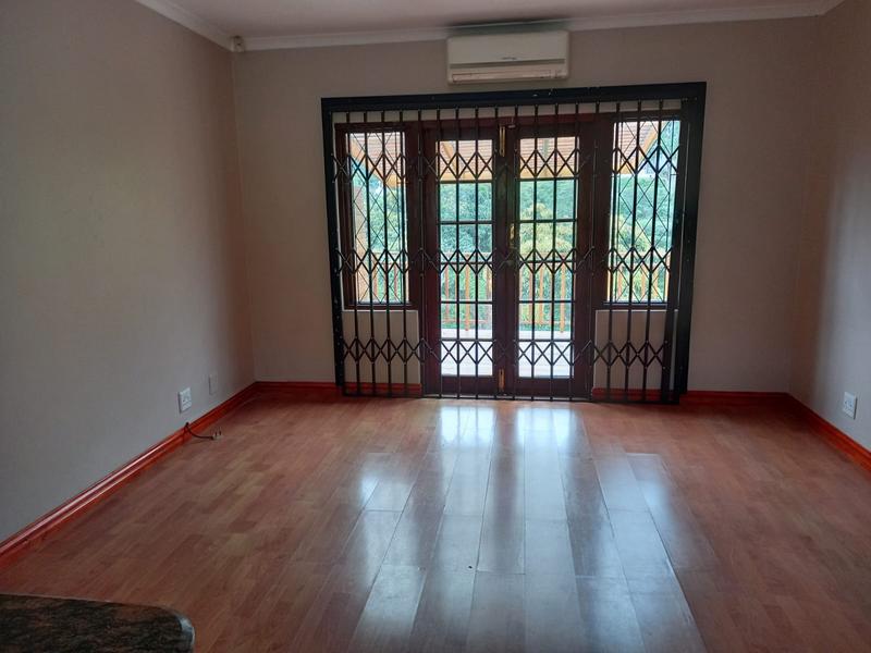 To Let 2 Bedroom Property for Rent in Escombe KwaZulu-Natal