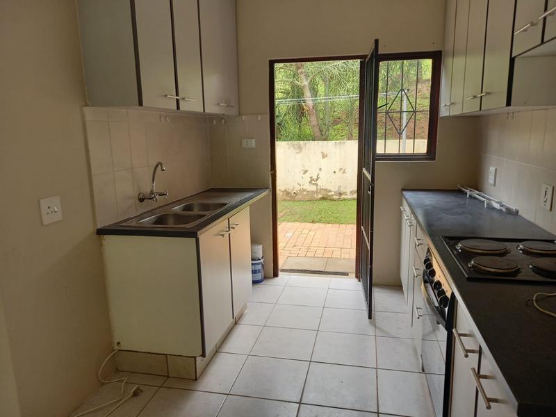 To Let 2 Bedroom Property for Rent in Escombe KwaZulu-Natal