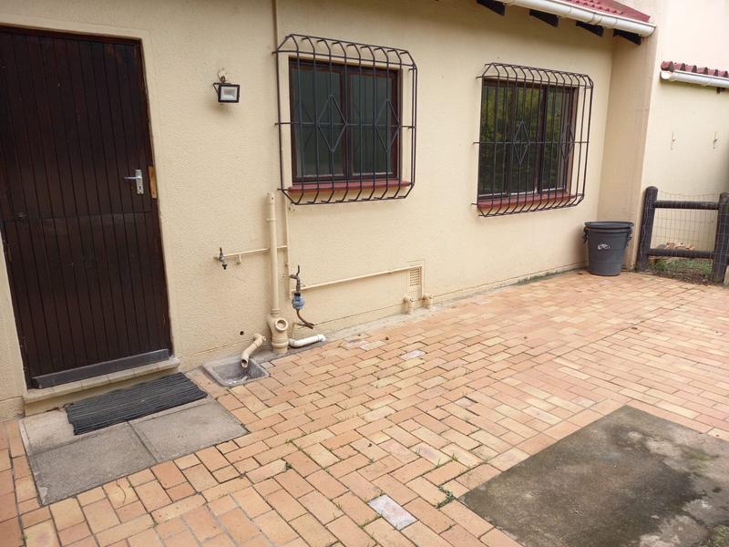 To Let 2 Bedroom Property for Rent in Escombe KwaZulu-Natal