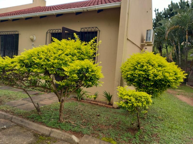 To Let 2 Bedroom Property for Rent in Escombe KwaZulu-Natal