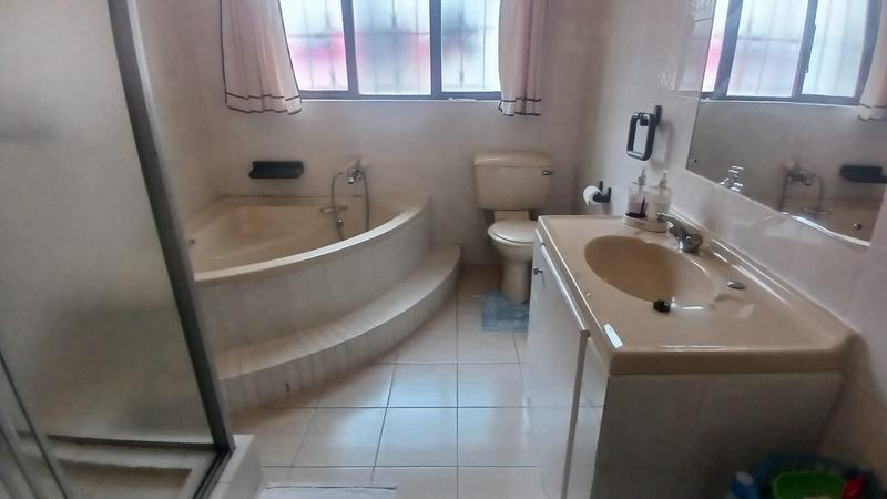 3 Bedroom Property for Sale in Reservoir Hills KwaZulu-Natal