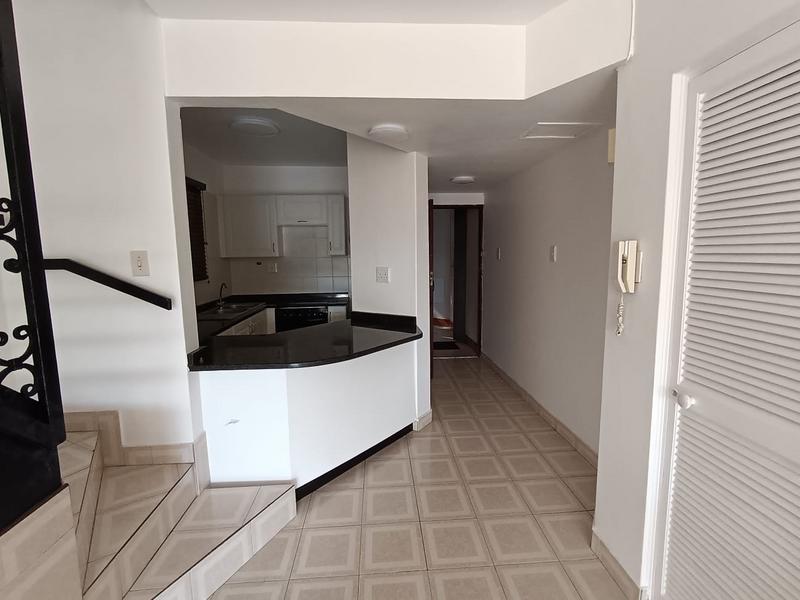 To Let 2 Bedroom Property for Rent in Umhlanga Rocks KwaZulu-Natal