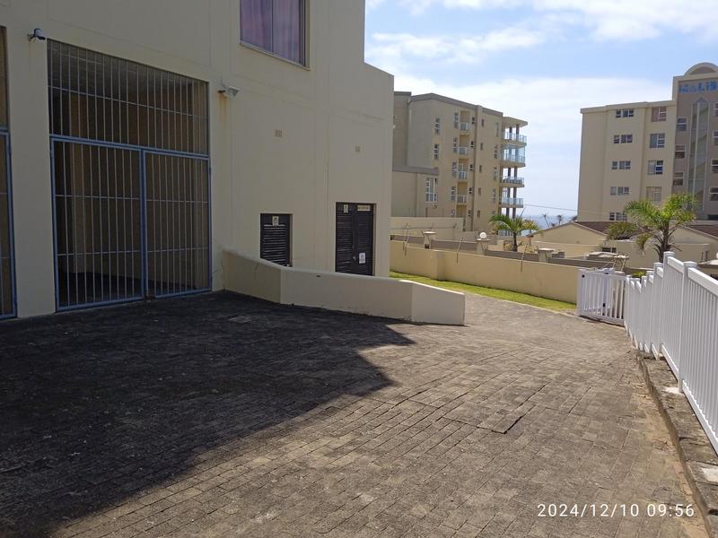 To Let 4 Bedroom Property for Rent in Manaba Beach KwaZulu-Natal