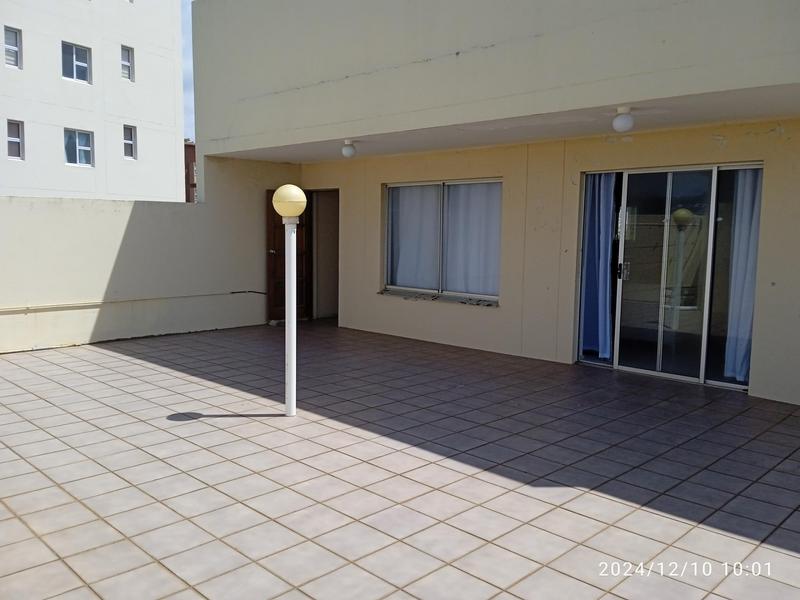 To Let 4 Bedroom Property for Rent in Manaba Beach KwaZulu-Natal