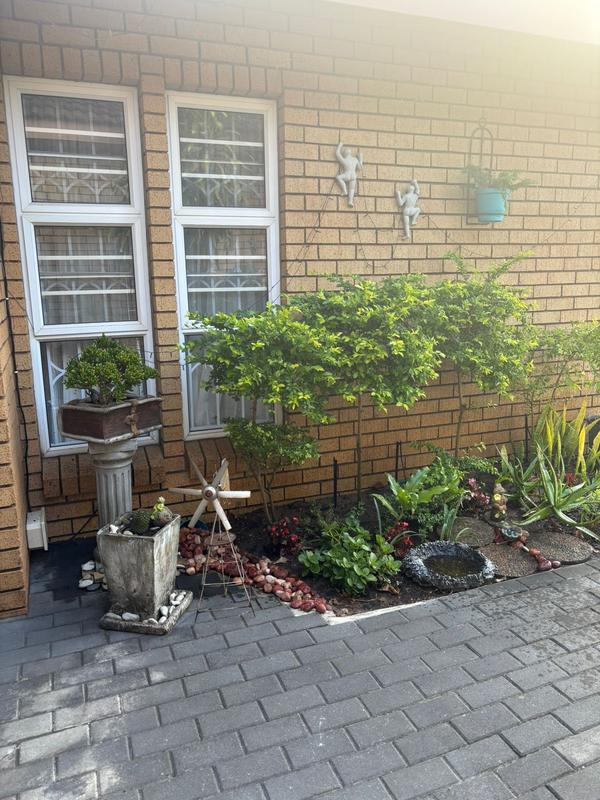 3 Bedroom Property for Sale in Birdswood KwaZulu-Natal