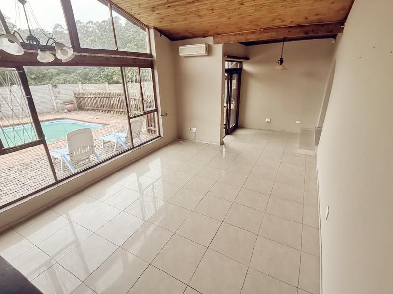 To Let 3 Bedroom Property for Rent in Chiltern Hills KwaZulu-Natal