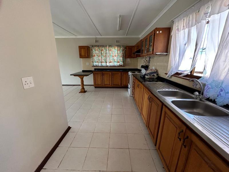 To Let 3 Bedroom Property for Rent in Shelly Beach KwaZulu-Natal