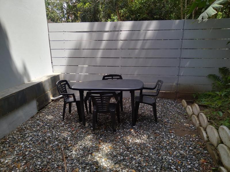 To Let 1 Bedroom Property for Rent in Munster KwaZulu-Natal