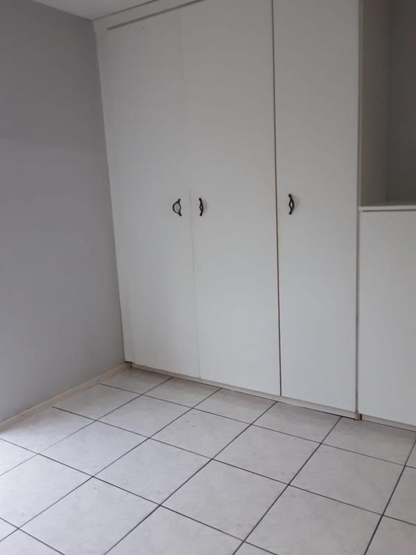 To Let 2 Bedroom Property for Rent in Morningside KwaZulu-Natal