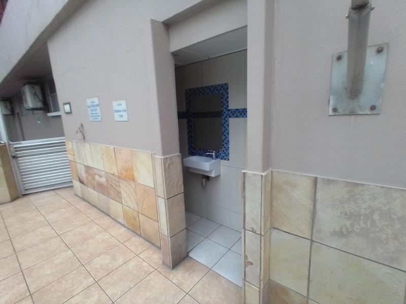 1 Bedroom Property for Sale in North Beach KwaZulu-Natal