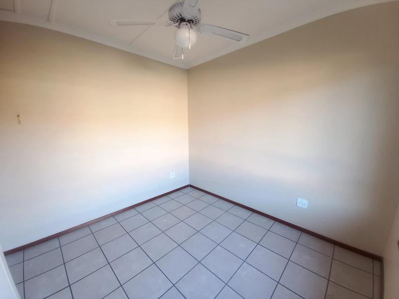 2 Bedroom Property for Sale in Meer En See KwaZulu-Natal