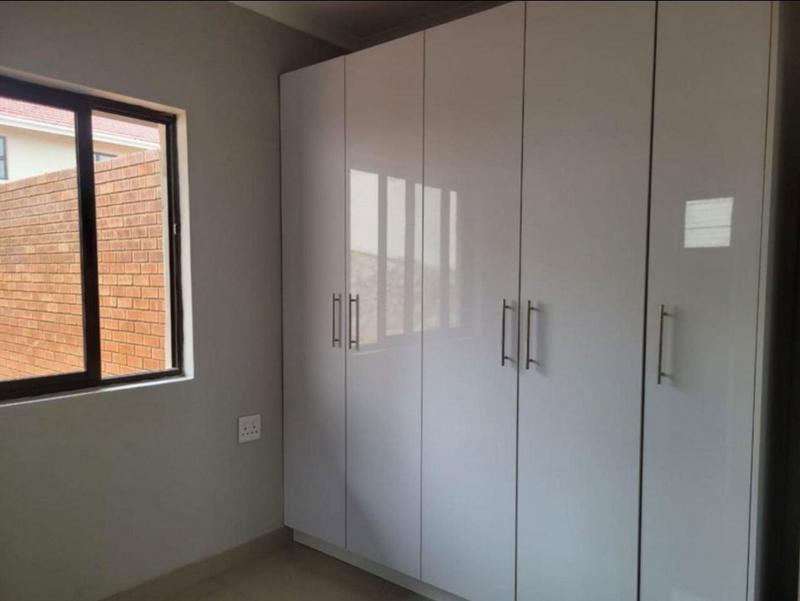 To Let 2 Bedroom Property for Rent in Durban North KwaZulu-Natal