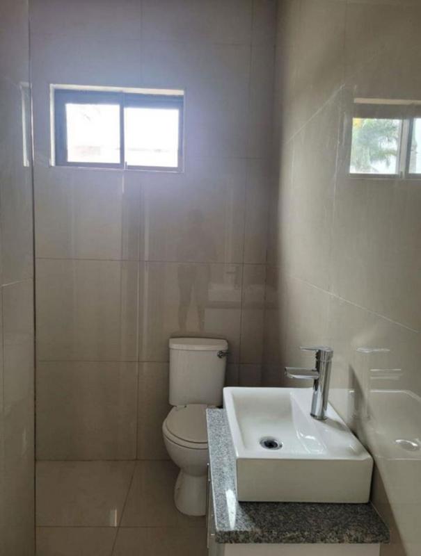 To Let 2 Bedroom Property for Rent in Durban North KwaZulu-Natal