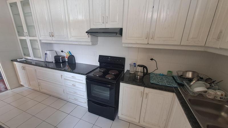 To Let 2 Bedroom Property for Rent in Berea KwaZulu-Natal