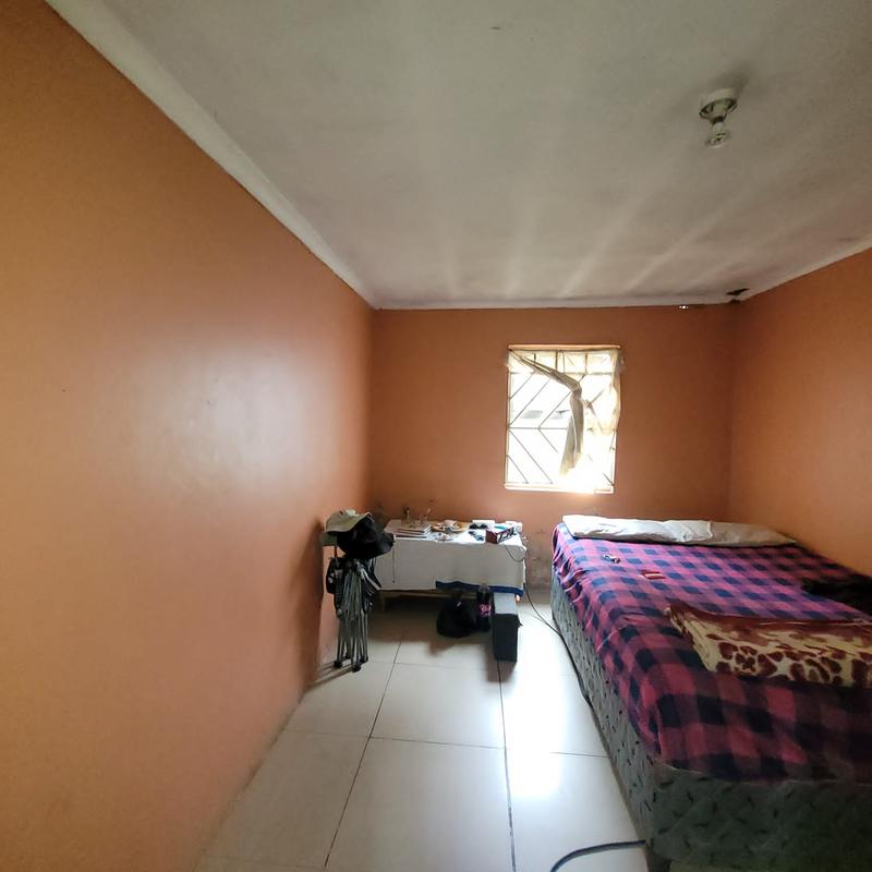 To Let 1 Bedroom Property for Rent in Umlazi KwaZulu-Natal