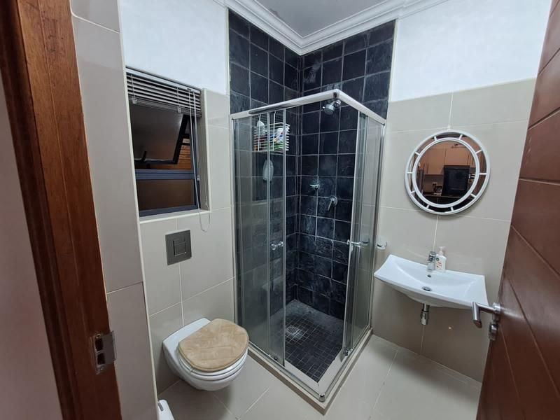 To Let 1 Bedroom Property for Rent in Umhlanga Ridge KwaZulu-Natal