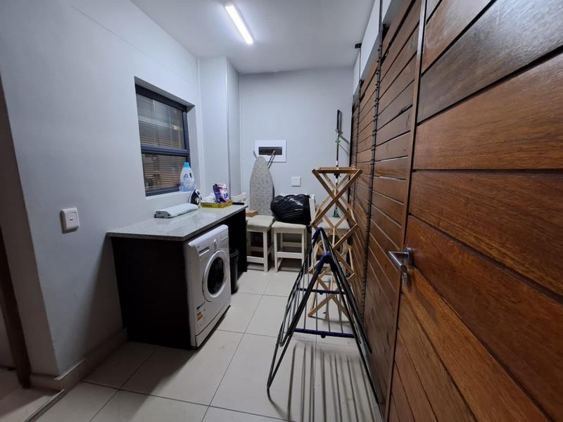 To Let 1 Bedroom Property for Rent in Umhlanga Ridge KwaZulu-Natal