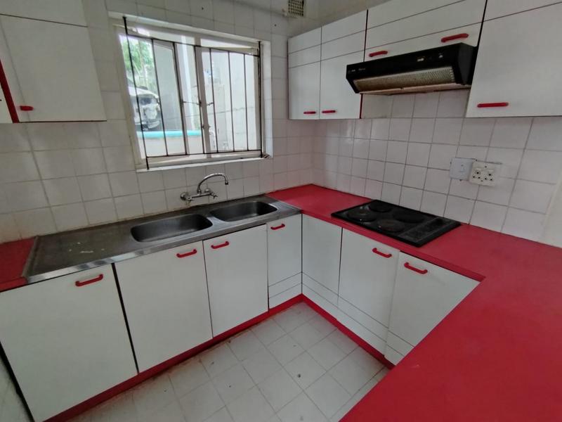 To Let 1 Bedroom Property for Rent in Northcroft KwaZulu-Natal