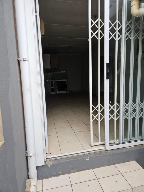 To Let 2 Bedroom Property for Rent in Sunford KwaZulu-Natal