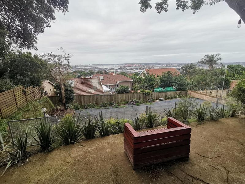 To Let 1 Bedroom Property for Rent in Glenwood KwaZulu-Natal