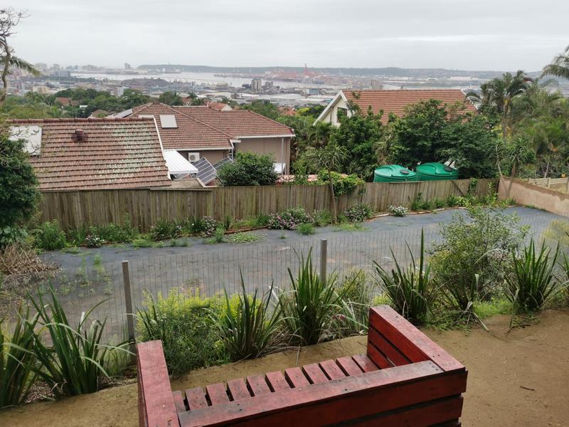 To Let 1 Bedroom Property for Rent in Glenwood KwaZulu-Natal