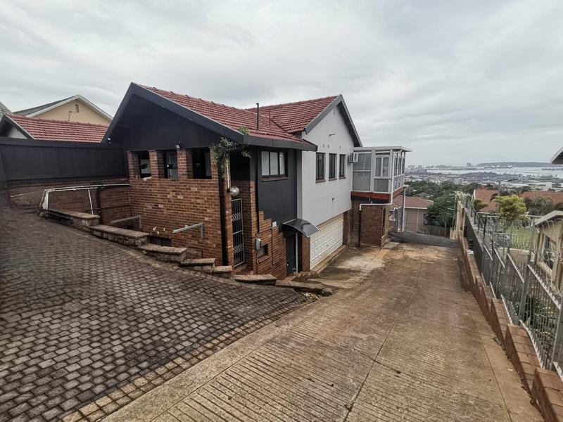 To Let 1 Bedroom Property for Rent in Glenwood KwaZulu-Natal