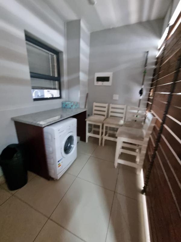 To Let 1 Bedroom Property for Rent in Umhlanga Ridge KwaZulu-Natal