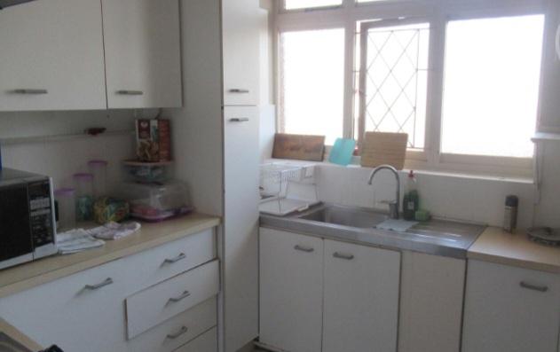 1 Bedroom Property for Sale in Amanzimtoti KwaZulu-Natal