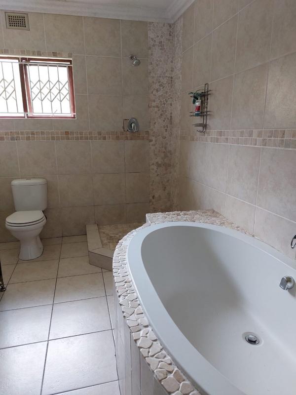 To Let 3 Bedroom Property for Rent in Berkshire Downs KwaZulu-Natal