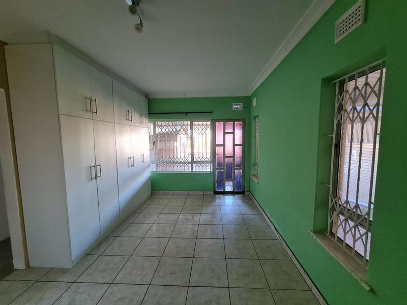 To Let 3 Bedroom Property for Rent in Escombe KwaZulu-Natal