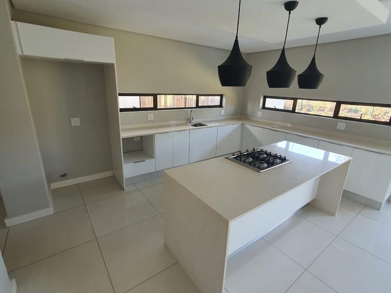 To Let 5 Bedroom Property for Rent in Hawaan KwaZulu-Natal