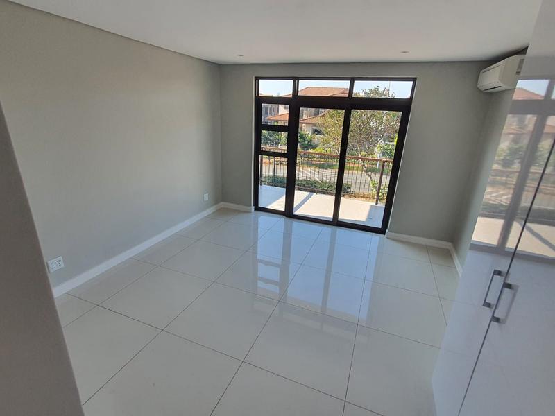 To Let 5 Bedroom Property for Rent in Hawaan KwaZulu-Natal