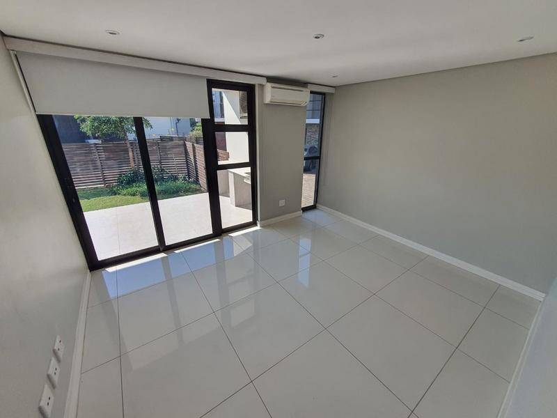 To Let 5 Bedroom Property for Rent in Hawaan KwaZulu-Natal